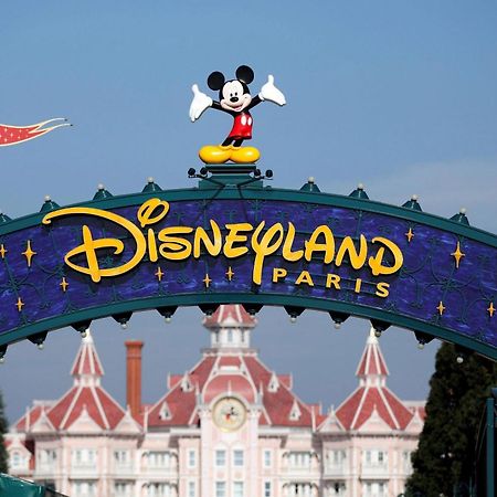 Appartement 1 , Disneyland - Parking Gratuit - Maison Des Platanes Meaux Bagian luar foto